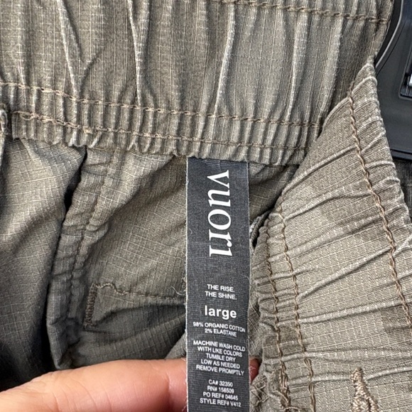 Vuori Men's Gray Camouflage Cargo Pants - Picture 2 of 5